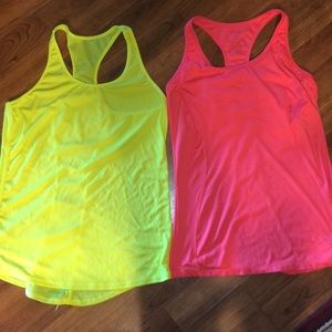 ❤️❤️DANSKIN NOW TOPS❤️❤️